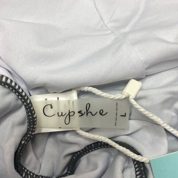 Cupshe Olive Green 1 piece swim suit size large - Picture 6 of 7